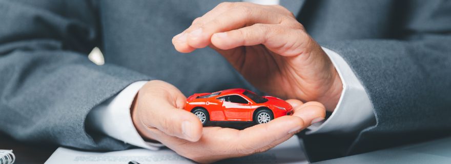 Seguro a terceros vs todo riesgo: diferencias legales reales